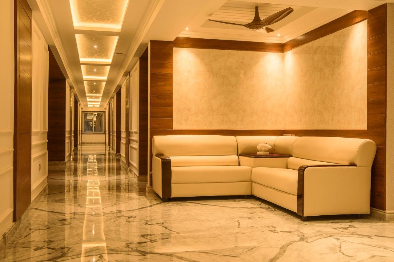 White Lotus Hotel Udupi Extérieur photo