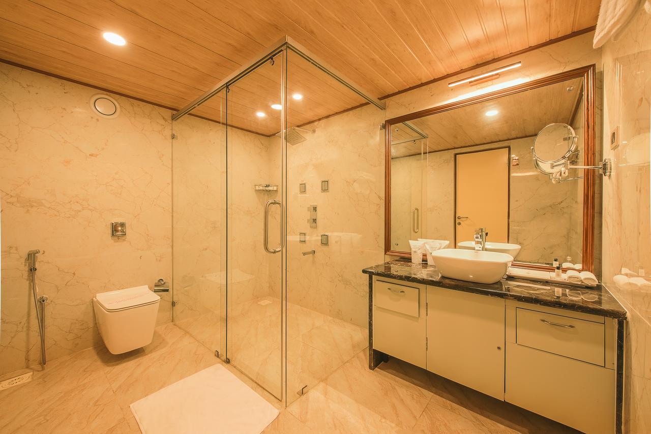 White Lotus Hotel Udupi Extérieur photo