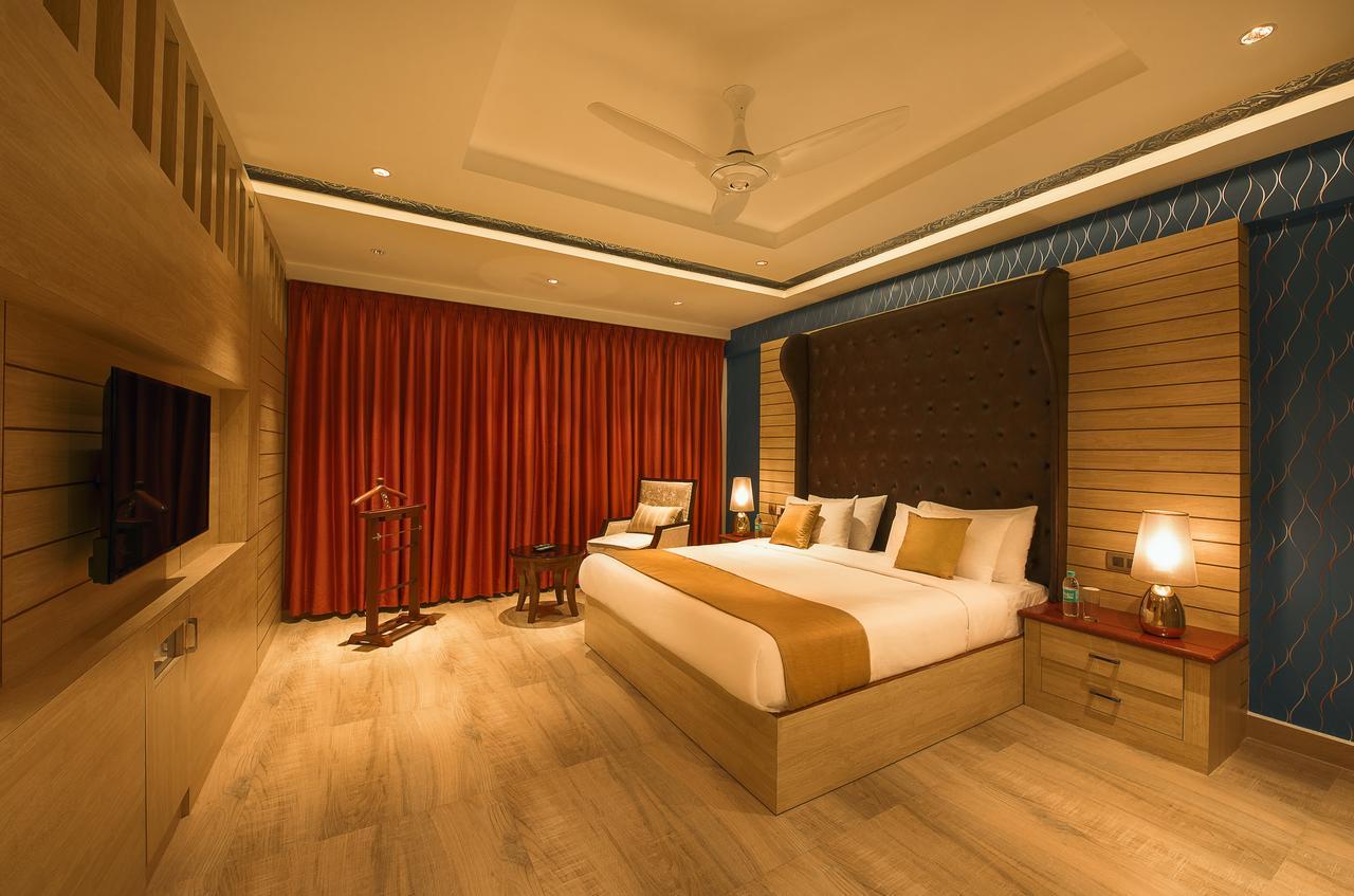 White Lotus Hotel Udupi Extérieur photo